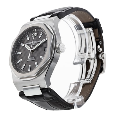 Girard Perregaux Laureato 81010-11-231-BB6A